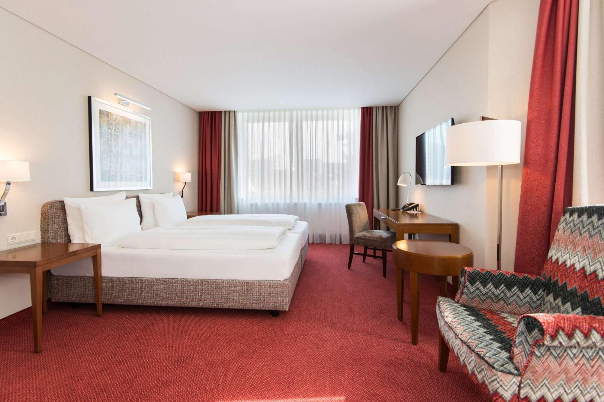 Best Western Plus Hotel St. Raphael Хамбург Екстериор снимка